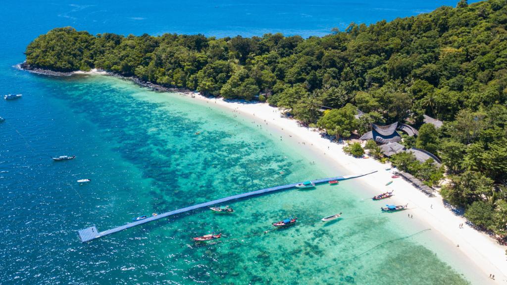 Phuket beach among world’s best in Tripadvisor&nbsp;ranking