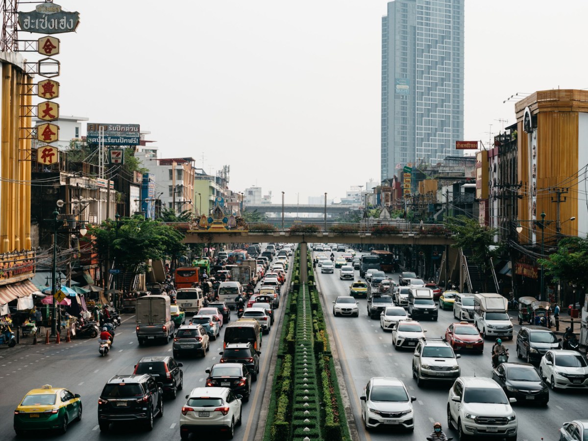 Blue Means Electric: Thailand Plans New Licence Plates for&nbsp;EVs