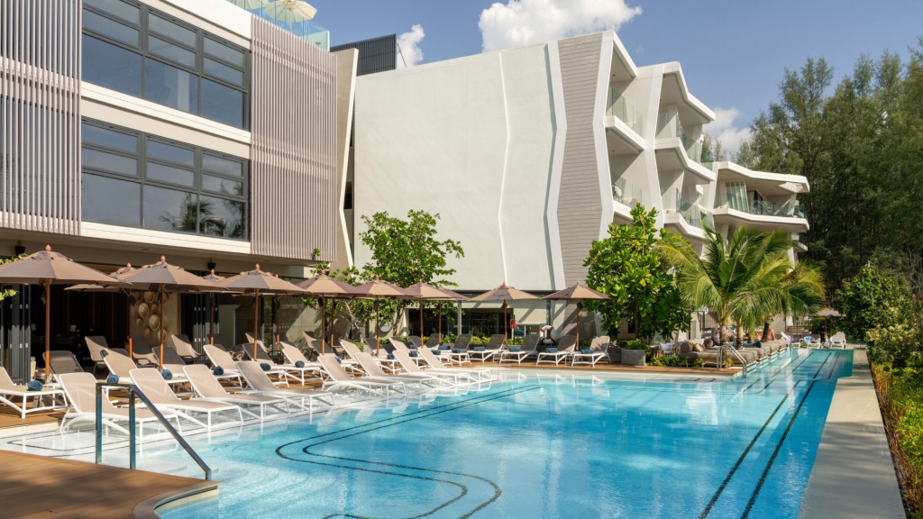 Radisson Blu Resort Phuket Mai Khao Beach: Everything, Except a&nbsp;Crowd